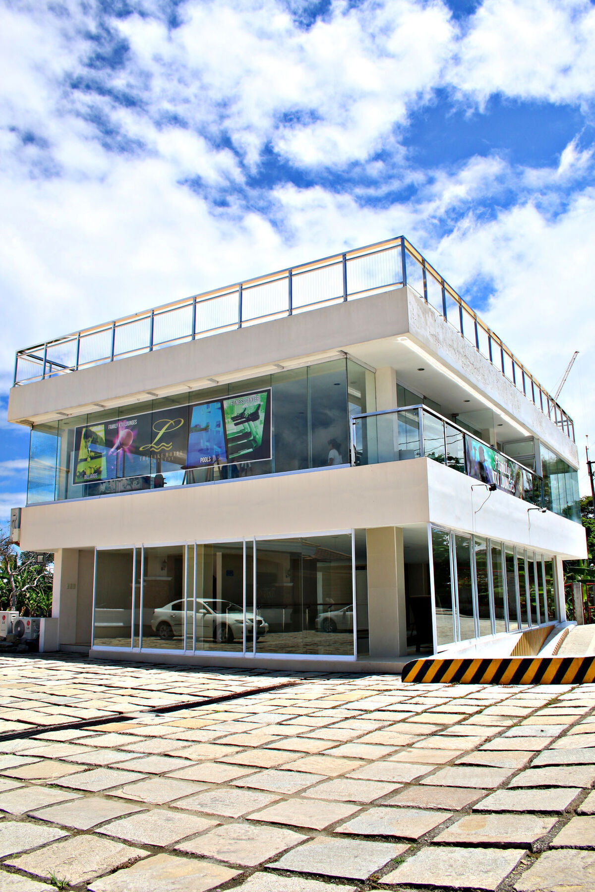 The Lake Hotel Tagaytay Tagaytay City Exterior photo